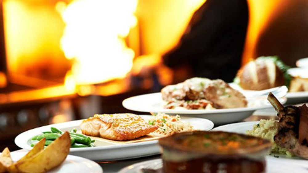 Crooners Supper Club