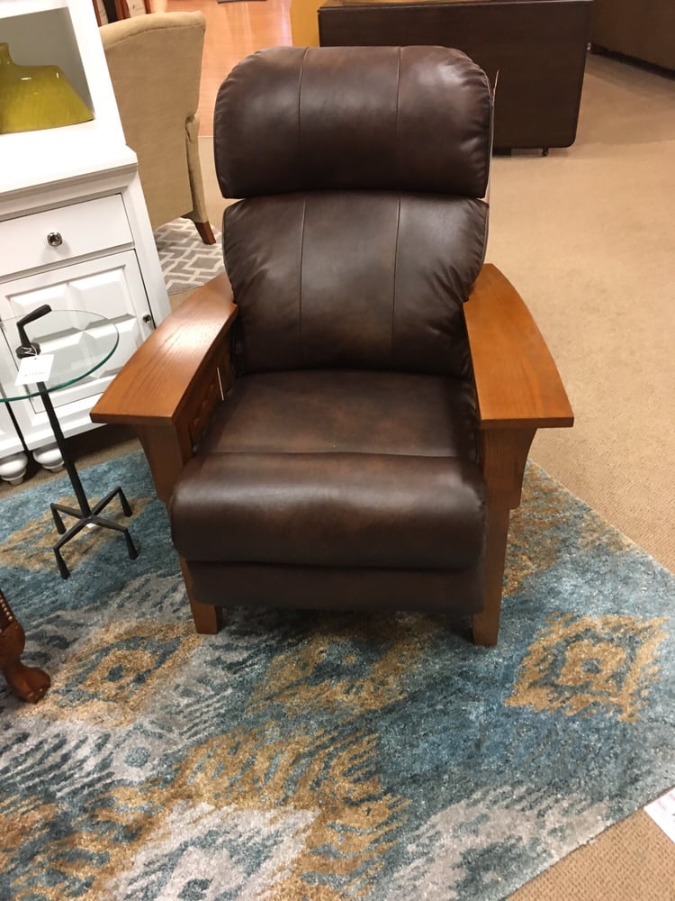 The Most Comfortable Recliner I Have Ever Sat In It Gets Delivered Photo Of La Z Boy Furniture Galleries Wichita Ks United States
