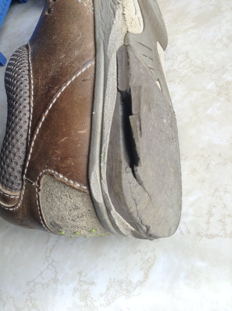G A M Shoes & Repair