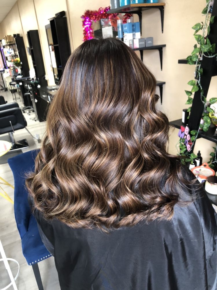Halo Salon & Spa