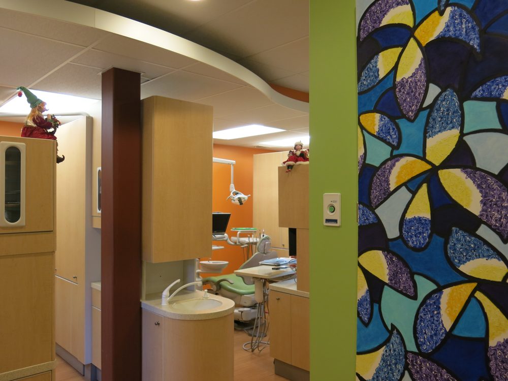 image of business Sonrisa Dental on Armitage