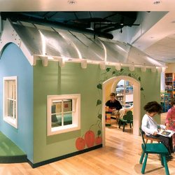 Spruce Street Nursery School Preschools 5 Avery Pl Chinatown Photo Of Spruce Street Nursery School Boston Ma United States
