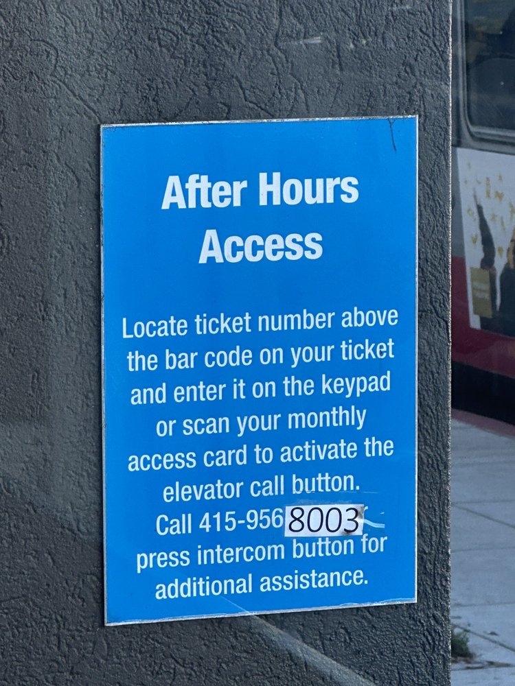 Lombard Street Garage