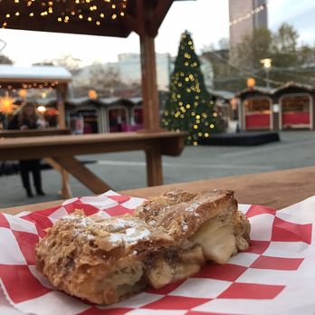 christmas village in baltimore temp closed 34 photos 27 photo of christmas village in baltimore baltimore md united states apple strudel