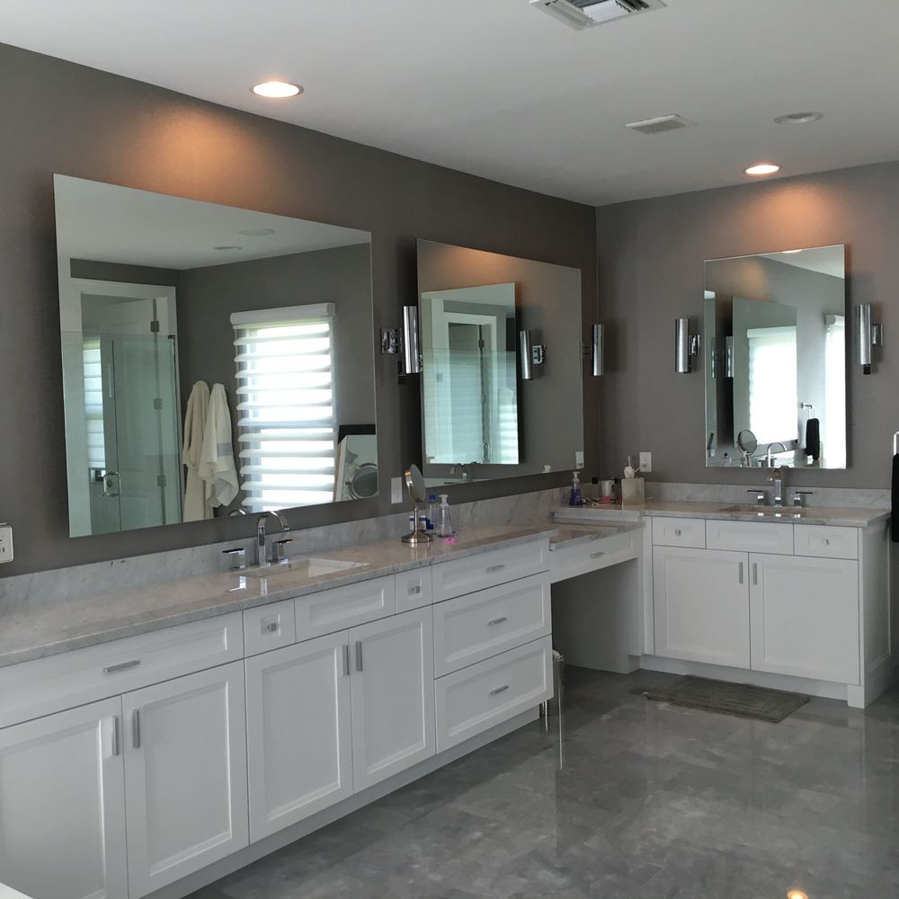 Giant Glass and Mirror
