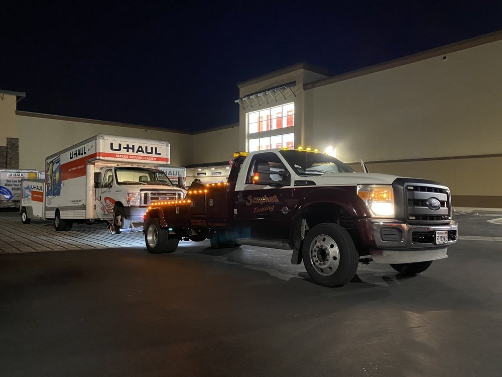 Sanchez Towing