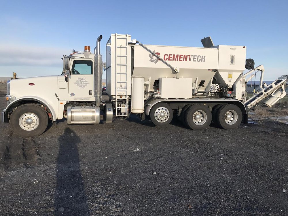 Dug-X Mobile Mix Concrete & Excavation