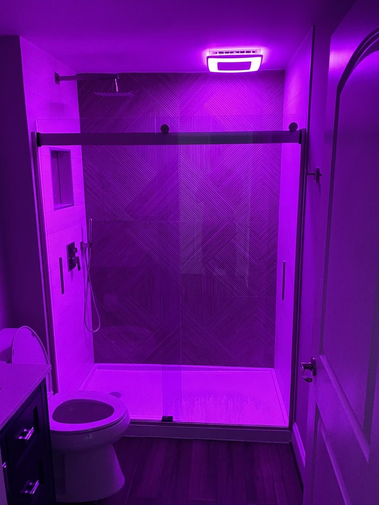 image of business Roy’s Painting N Remodeling Service