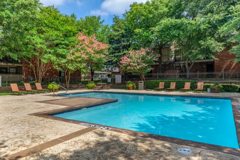 Summers Crossing Apartments