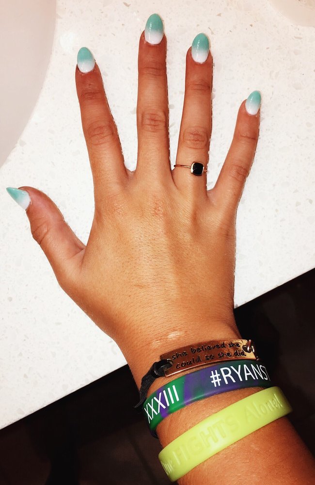 US NAILS 10 Photos & 16 Reviews Nail Technicians 6125 Harrison Ave, Cincinnati, OH Phone