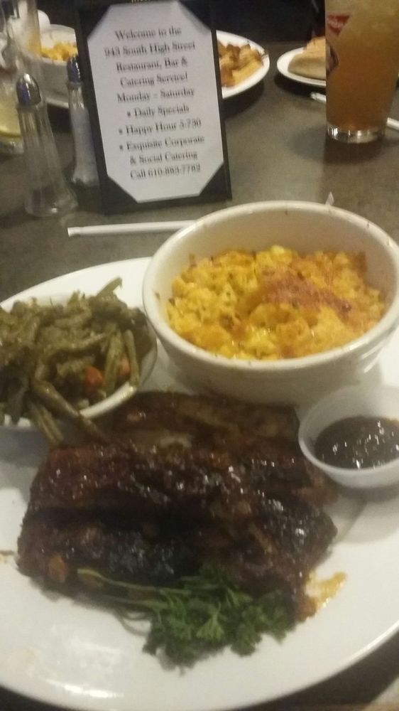 943 South High Restaurant and Bar