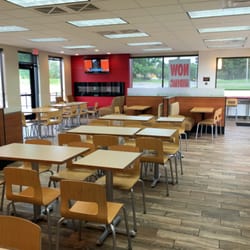 Wendy S 14 Reviews Fast Food 11001 Roe Ave Leawood Ks Photo Of Wendy S Leawood Ks United States Restaurant Interior