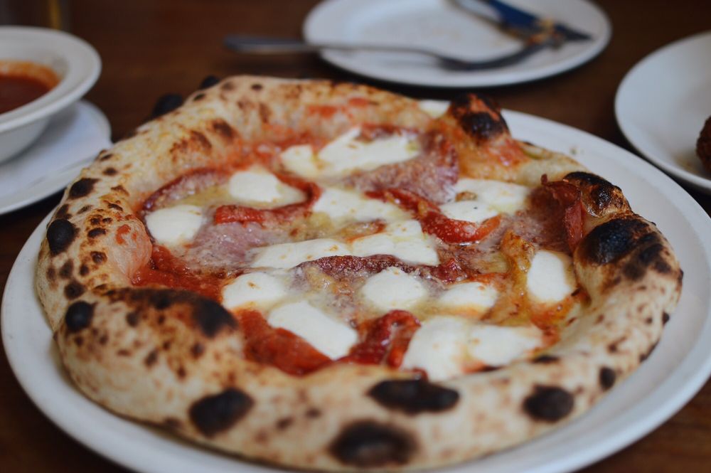 2 Amys Neapolitan Pizzeria