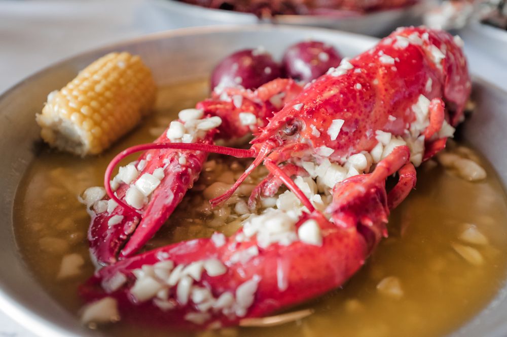 Hook & Reel Cajun Seafood & Bar