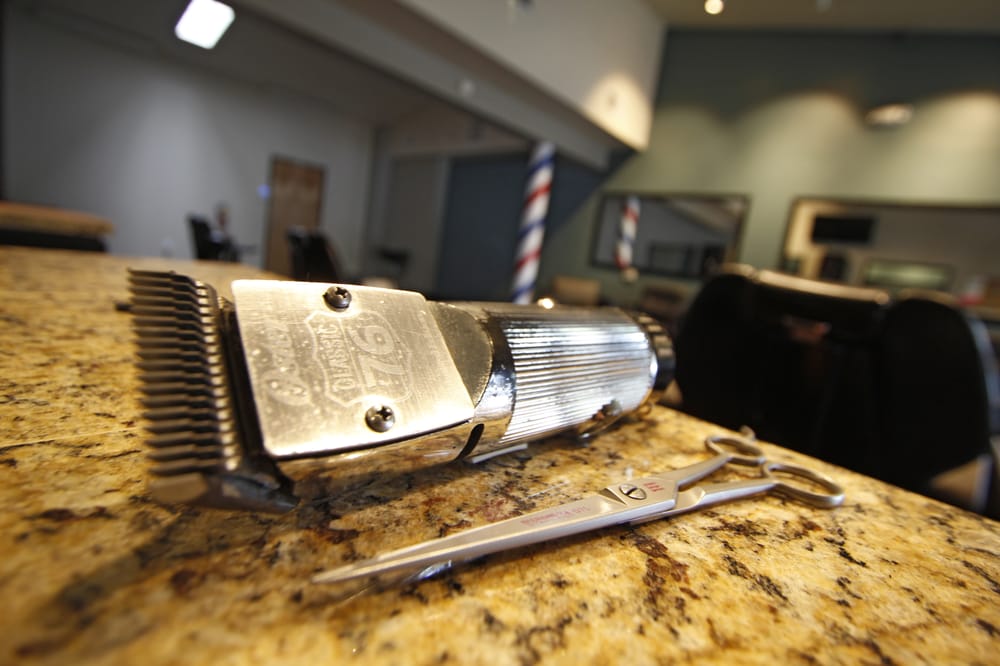 Razor’s Edge Barber Shop 11 Photos & 67 Reviews Barbers 130 G St