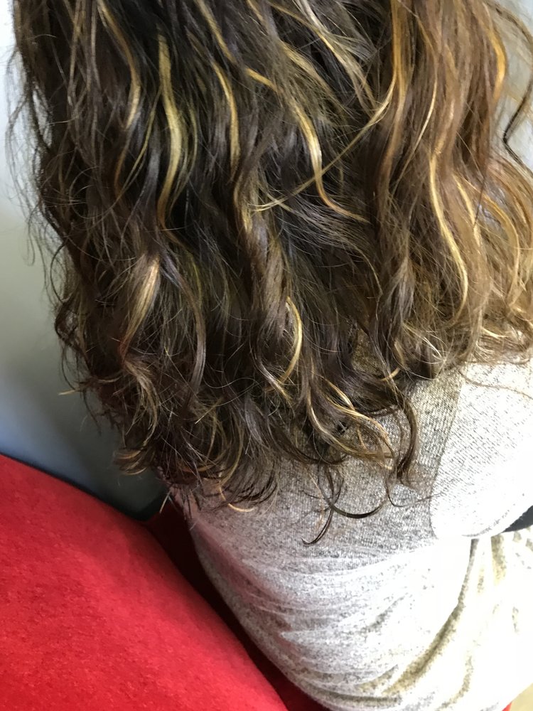 J's Hair Design