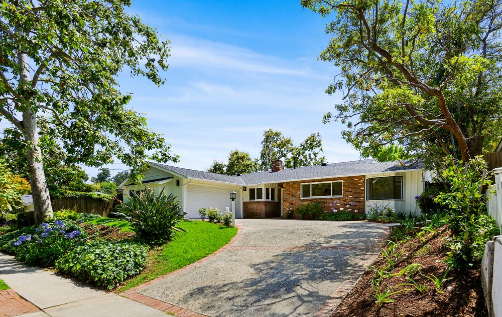 Jessica Thiele - Earley Schick & Associates Exp Realty