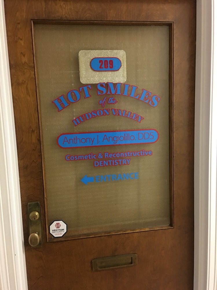 image of business Smiles of the Hudson valley