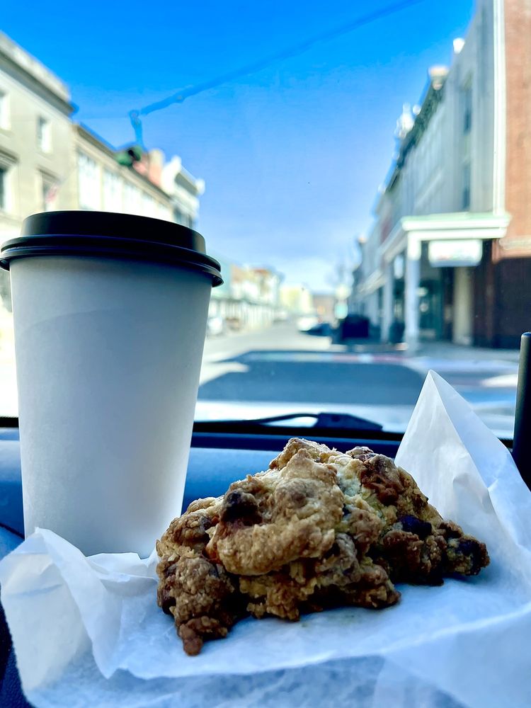Uptown Coffee