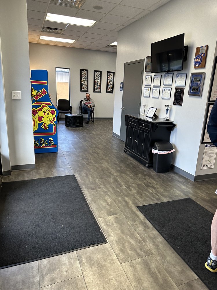 Beamer Tire & Auto Repair