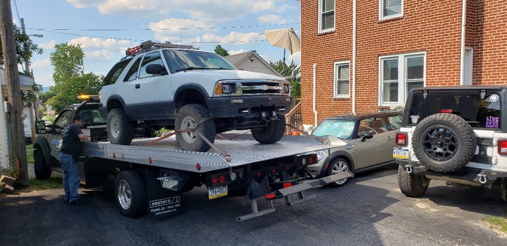 Strawser Towing