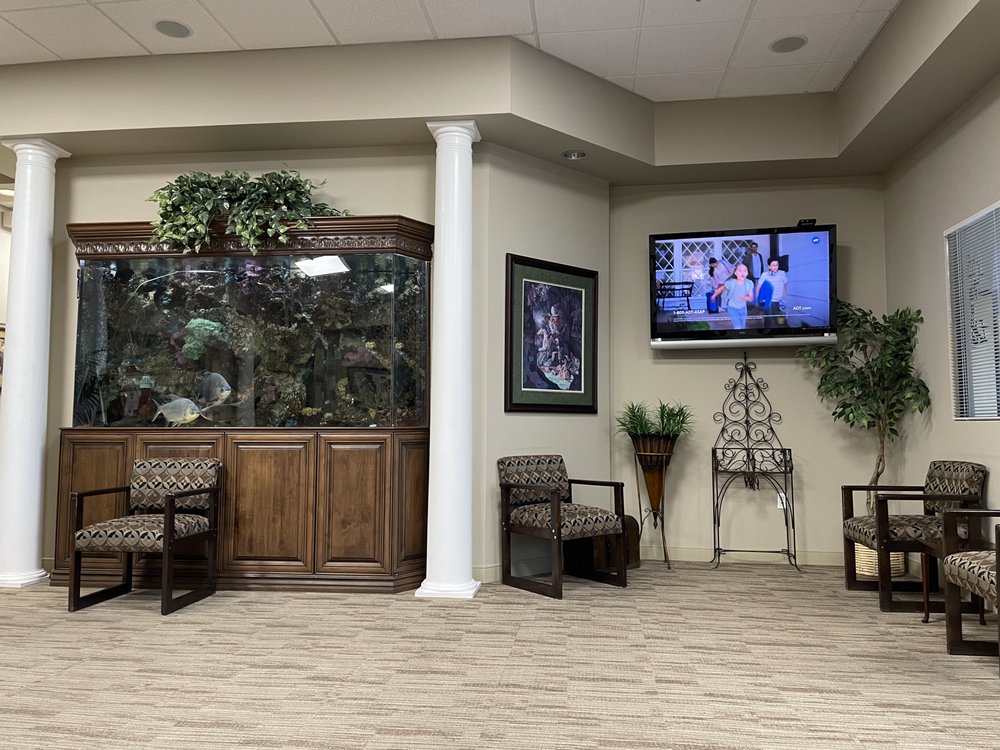 image of business Thomas Kintonis, DDS