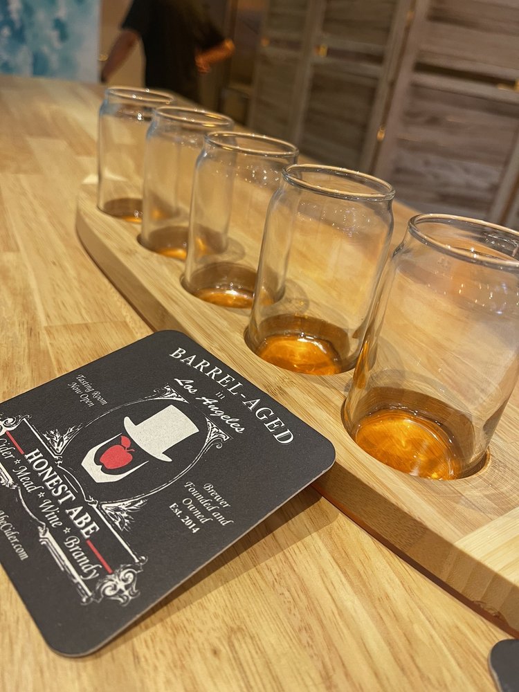 SoCal Vibes Abbot Kinney SoCal Vibes Abbot Kinney