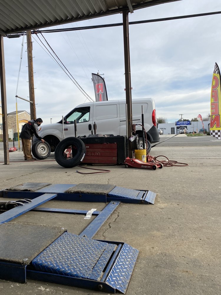 Romero's Tire Shop
