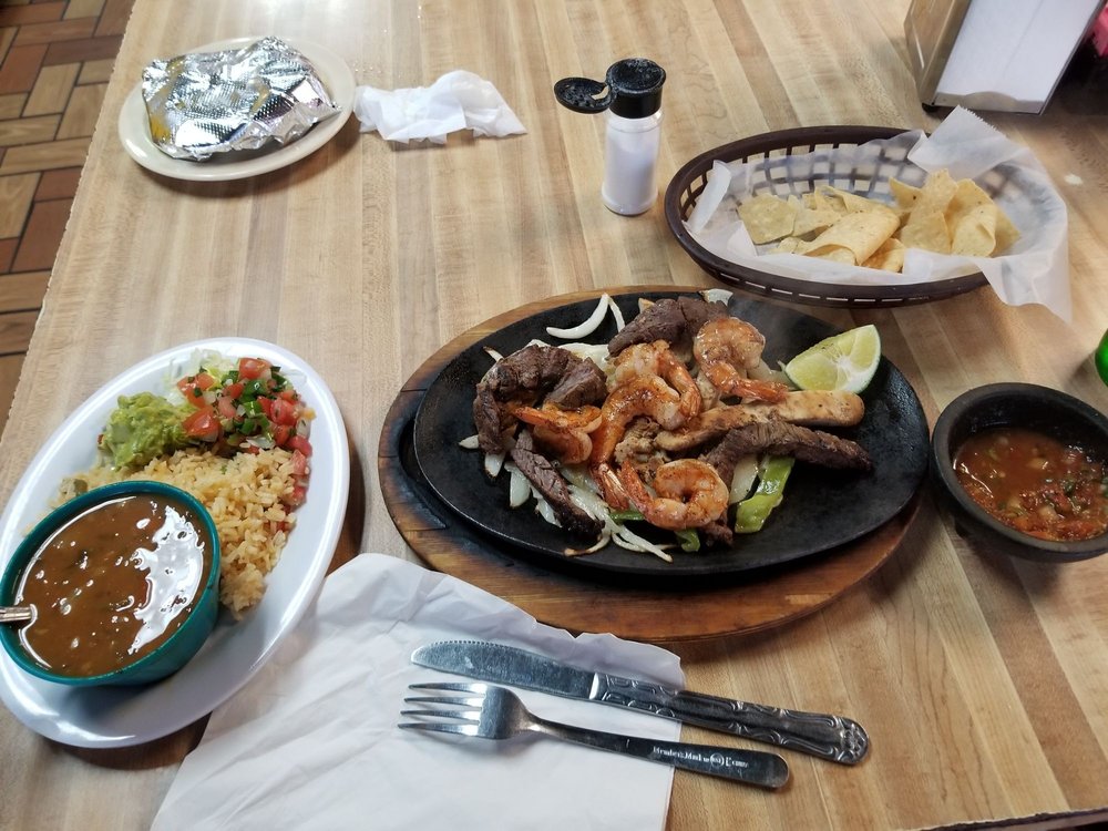 Rivera's Mex Sal Restaurant