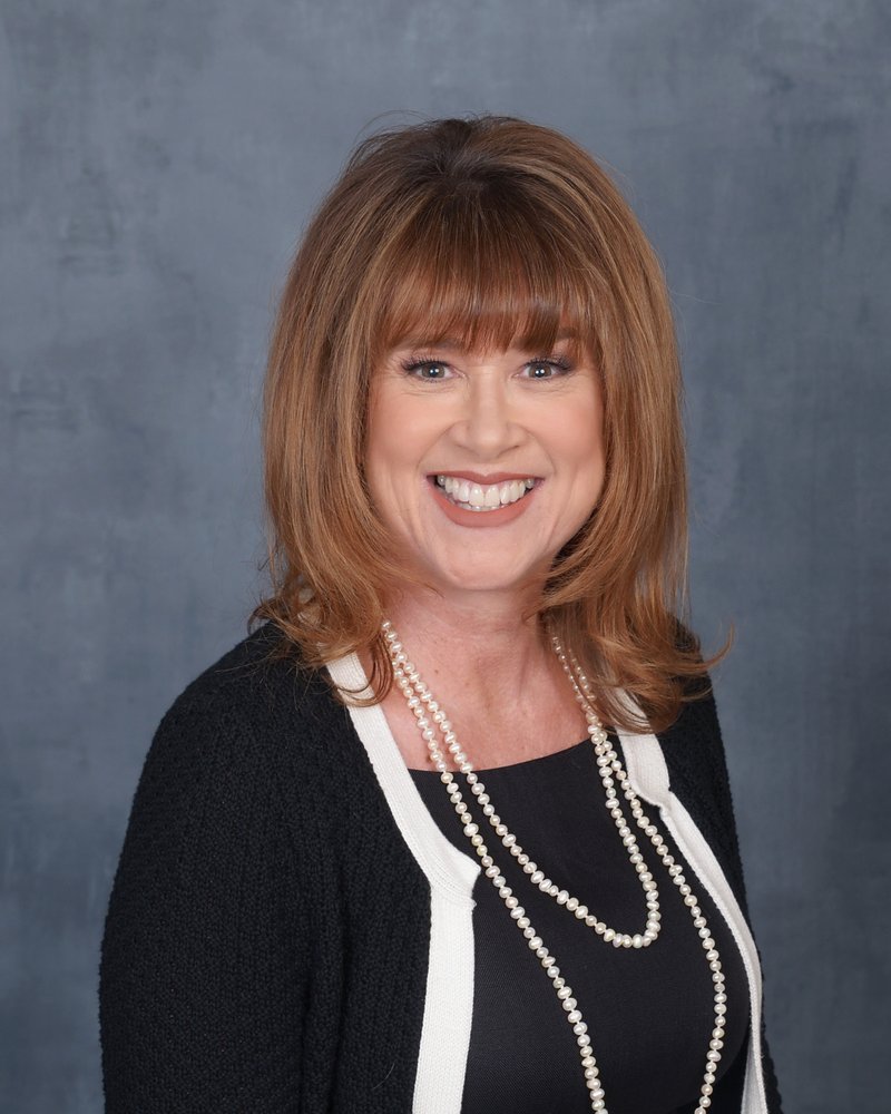 Cindy Carava , Realtor