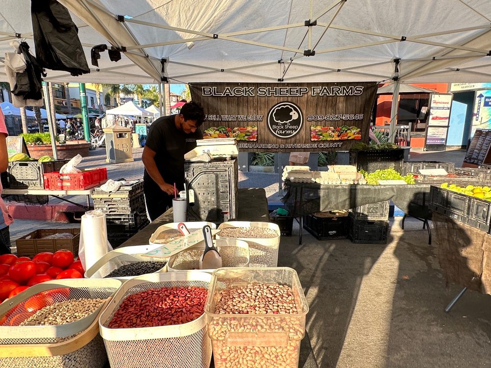 Huntington Beach Farmers Market