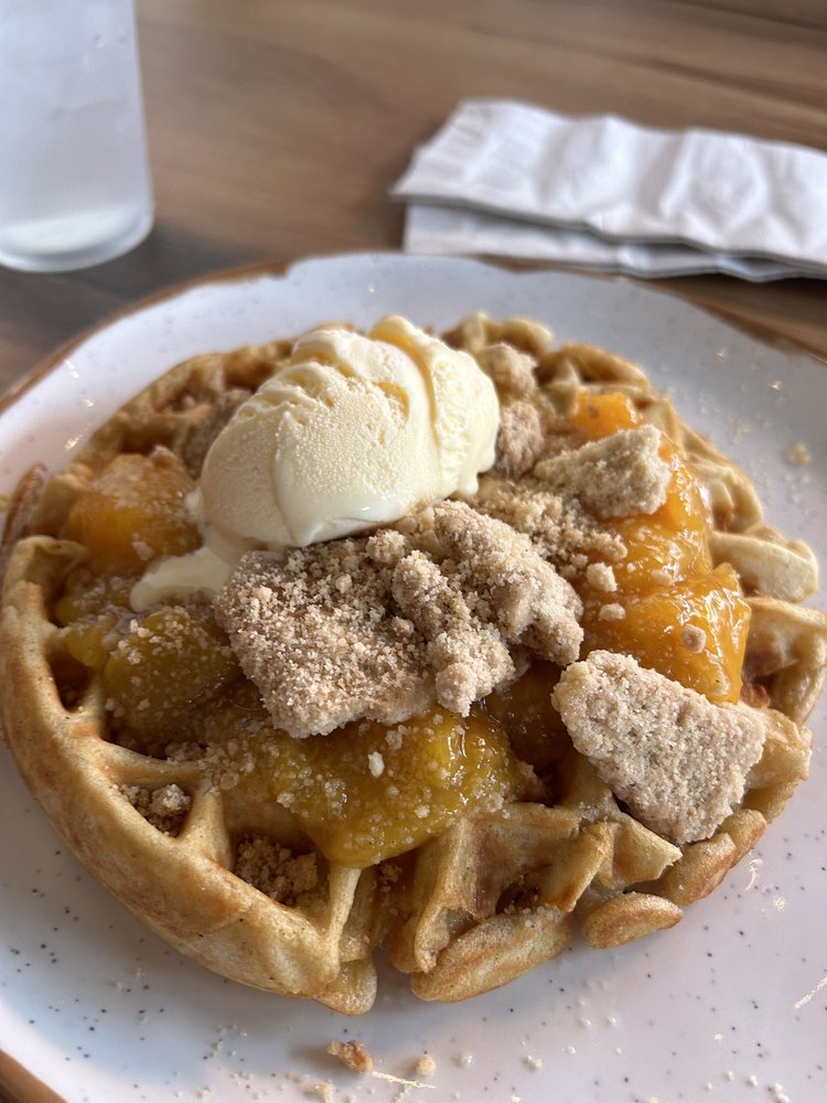 Brunches At The Pointe