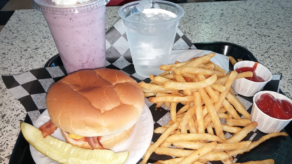 Gordy’s Hi Hat DriveInn 94 Photos & 124 Reviews Burgers 415