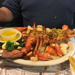 Anglers Restaurant 30 Photos 37 Reviews Seafood 542 Elm St Photo Of Anglers Restaurant Newport Me United States