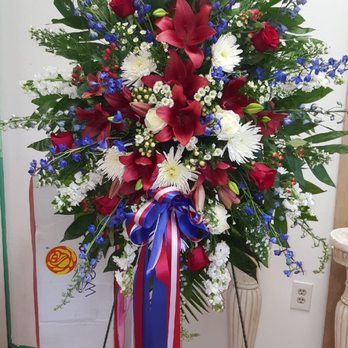 Eden Flowers 136 Photos 23 Reviews Florists 3230 Medlock Photo Of Eden Flowers Norcross Ga United States Perfect For A Patriot