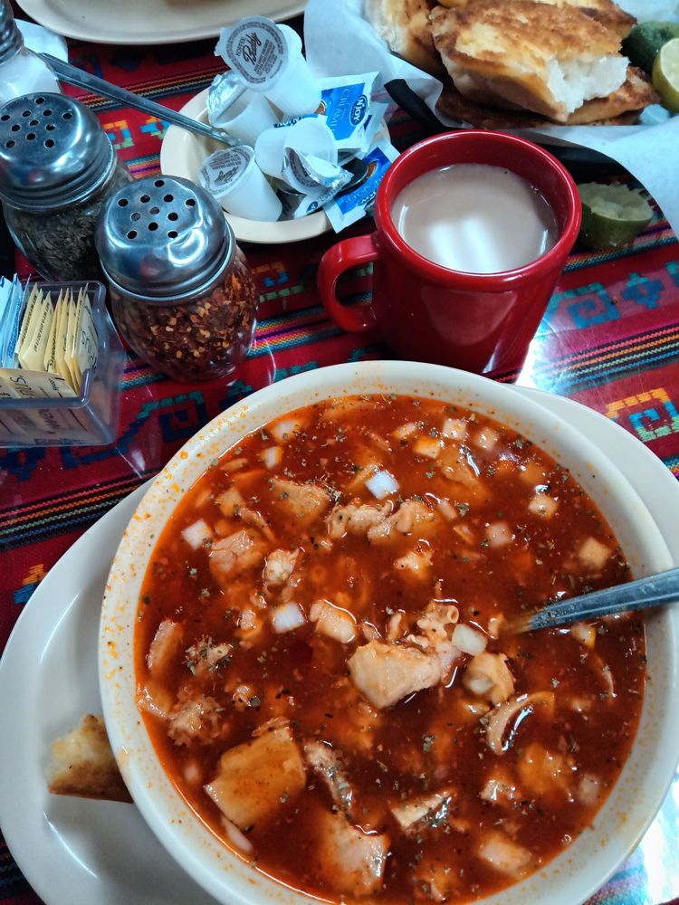 La Choza Menudazo & Tamalotes