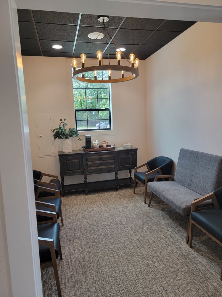 image of business Bruce E Farrell, DDS