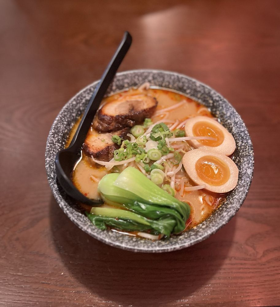 TDLLO Ramen & Sushi