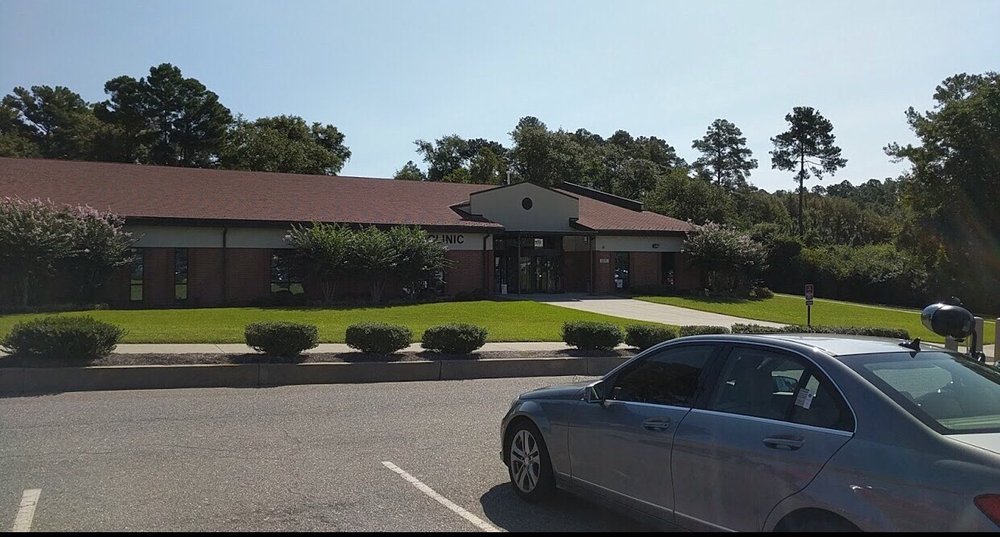 image of business Davis Dental Clinic