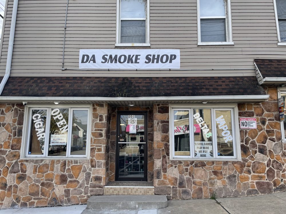 DA Smoke Shop