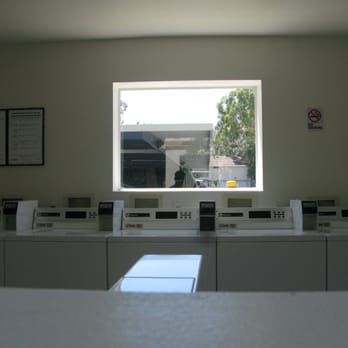 Tribeca Apartments 16 Reviews 3201 Yorba Linda Blvd Photo Of Tribeca Apartments Fullerton Ca United States Laundry Room