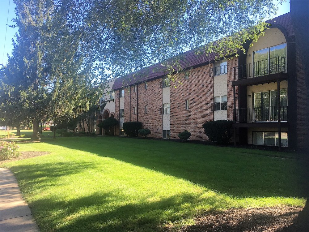 Florentine Apartment Community Apartments 2303 Benson Gardens Blvd