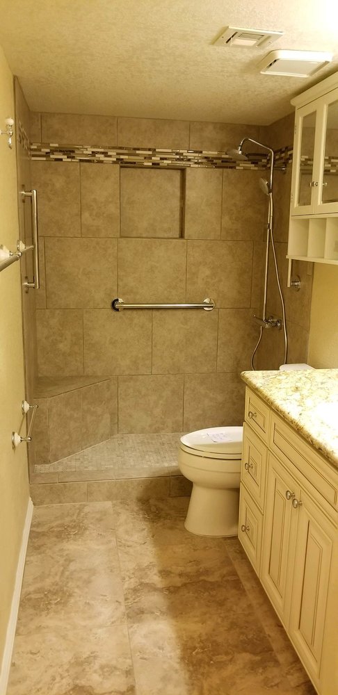 Aaa Tile Stone 11 Reviews Flooring 1900 S Rainbow Westside Aaa Tile