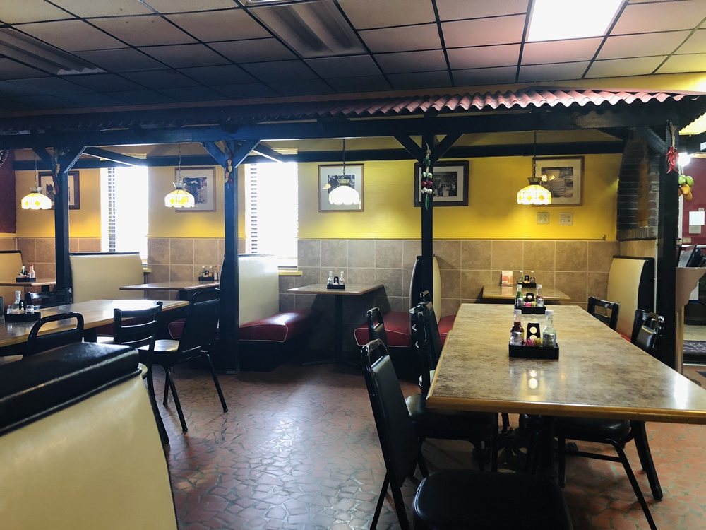 El Tenampa Mexican Restaurant