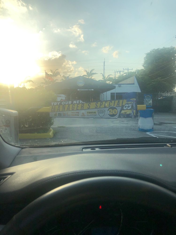 Smart Car Wash - West Palm Beach