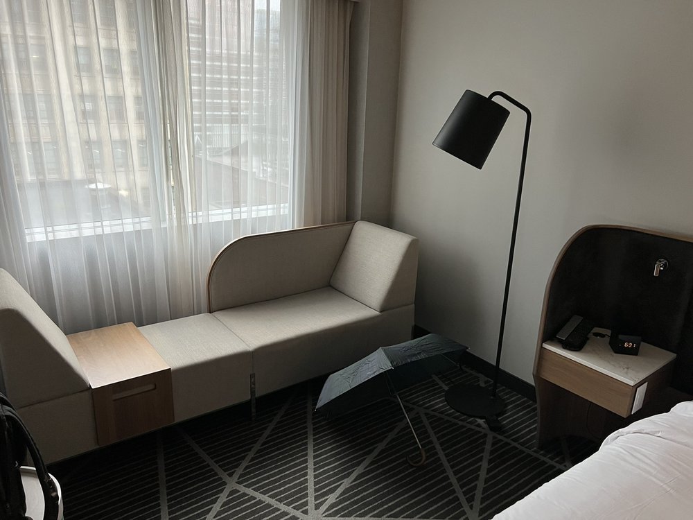 Renaissance Montreal Downtown Hotel