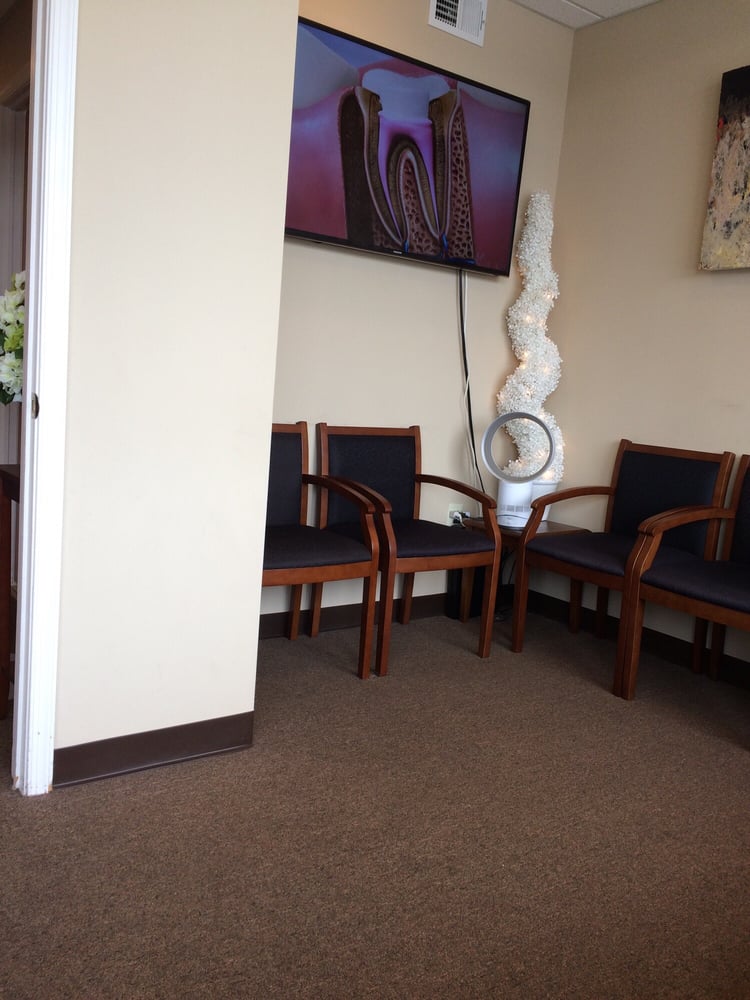 image of business Ryan Baek Dental