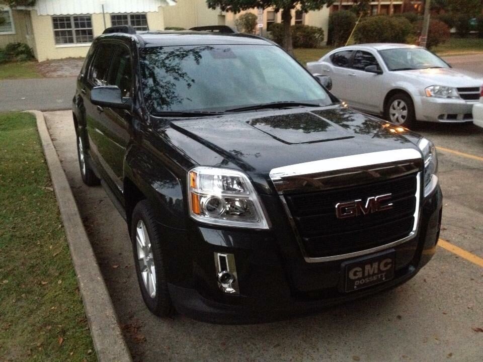 Dossett GMC Cadillac Car Dealers 1058 W Pine St, Hattiesburg, MS