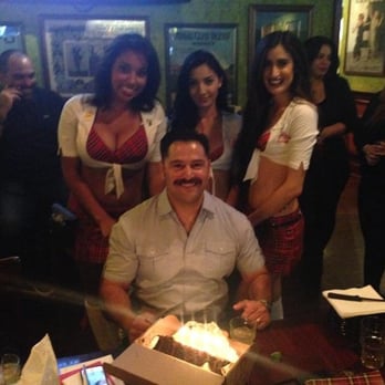 Tilted Kilt Pub Eatery Closed 293 Photos 401 Reviews Photo Of Tilted Kilt Pub Eatery Long Beach Ca United States