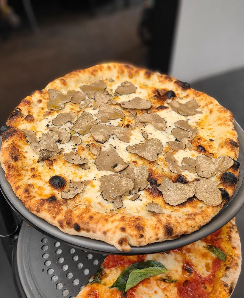 Pizzana Sherman Oaks